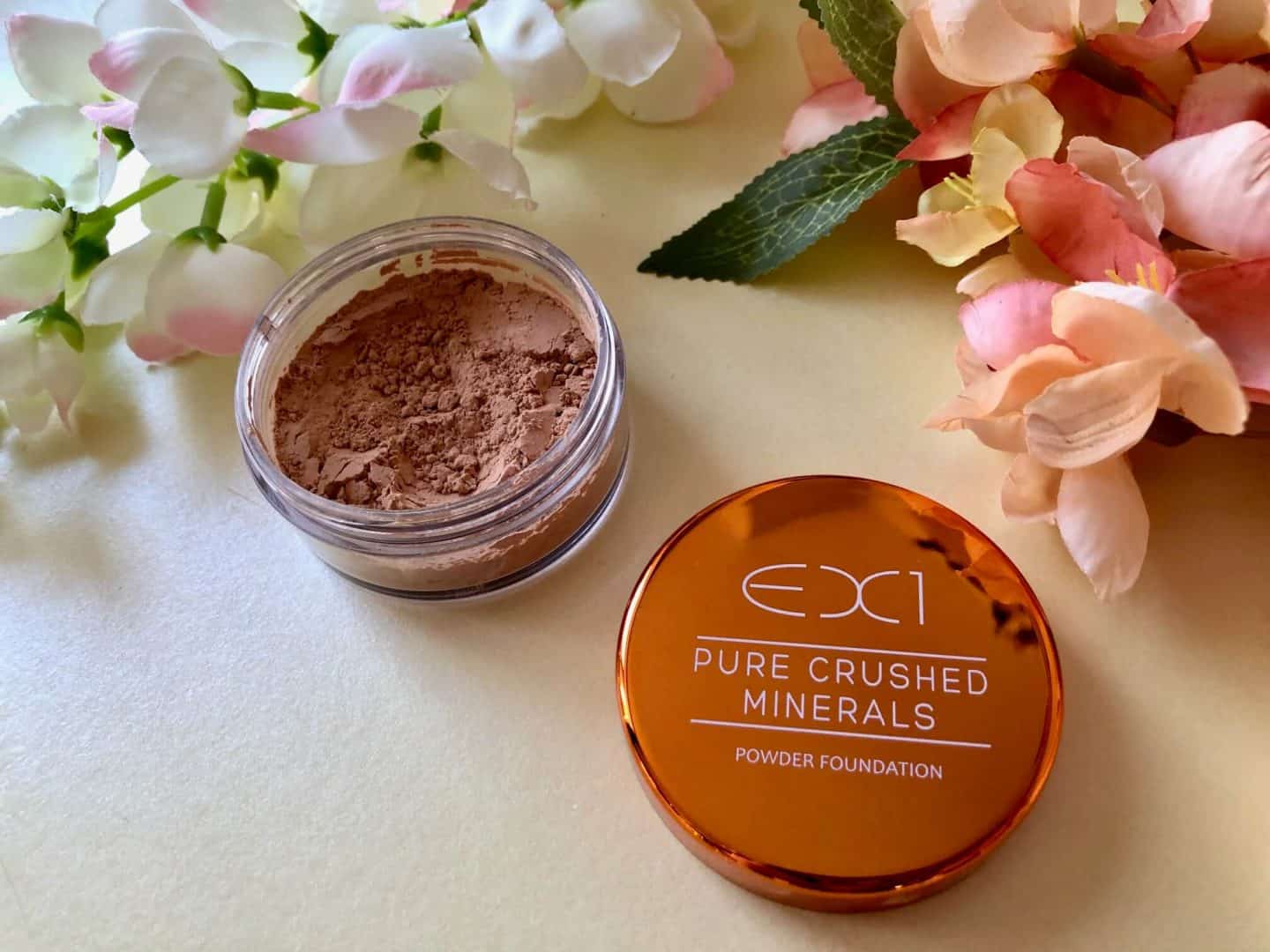 EX1 Pure Crushed Minerals Powder Foundation