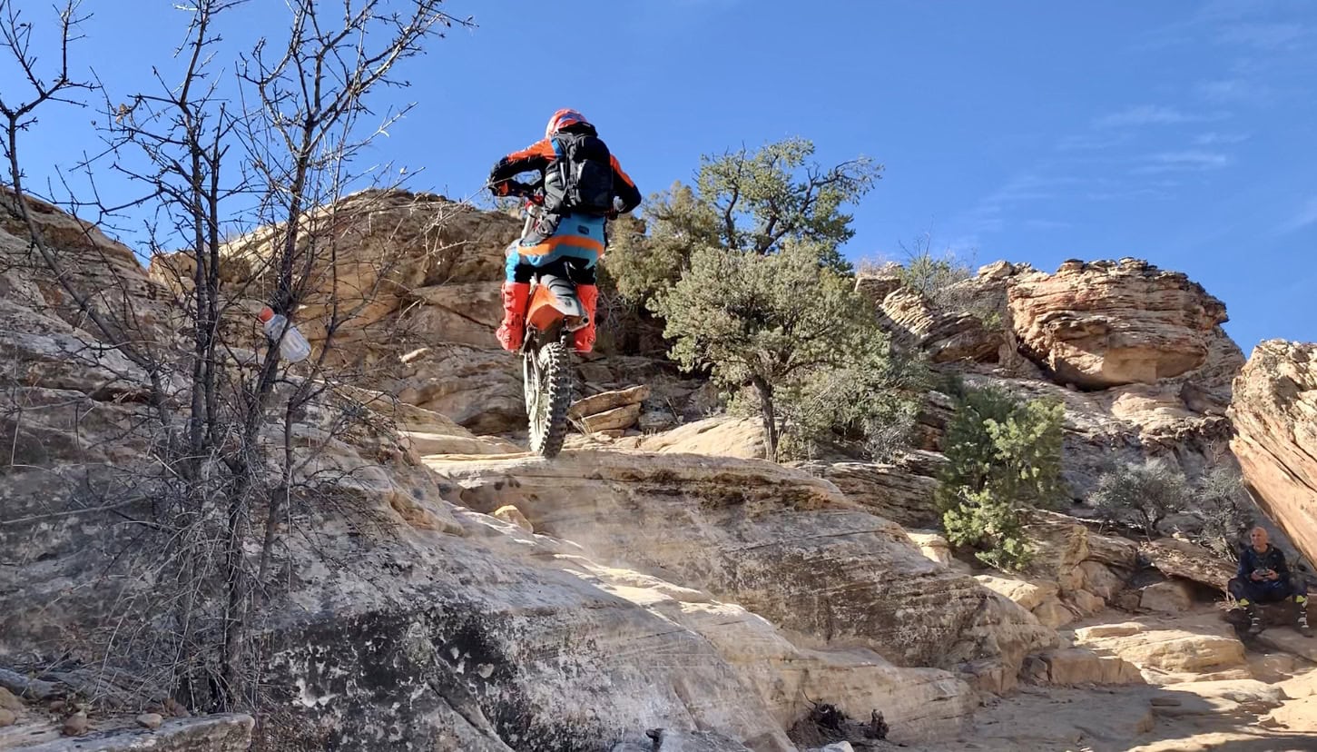 Dirt biking off road Enduro offroad dirt biking