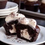 chocolate-stout-cupcakes-filled-with-irish-cream-12