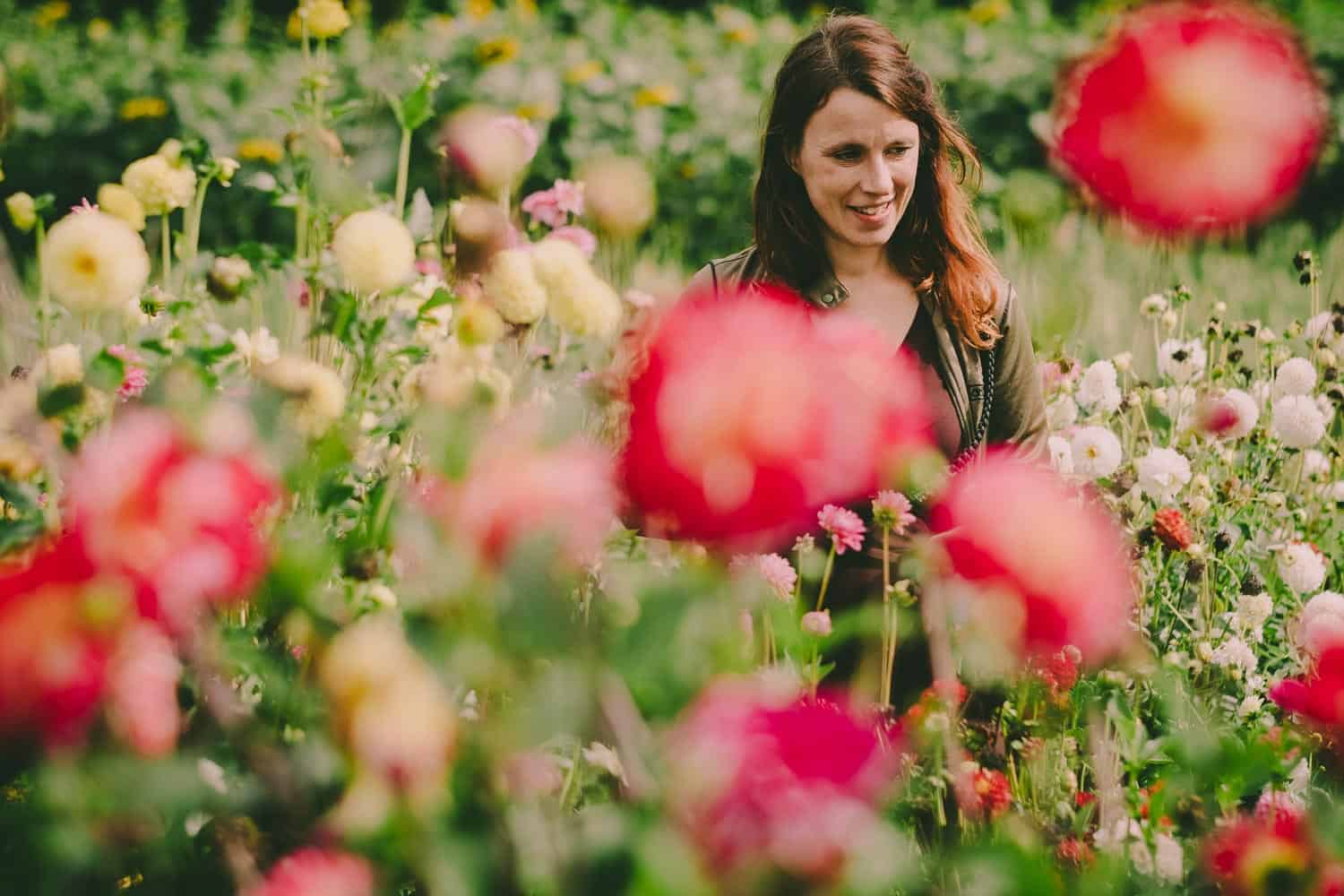 Was kommt dabei heraus wenn zehn Garten-Blogger ein Erntedank-Fest feiern? Üppige Blumendeko, köstliche Gemüsegerichte und sehr glückliche Menschen.