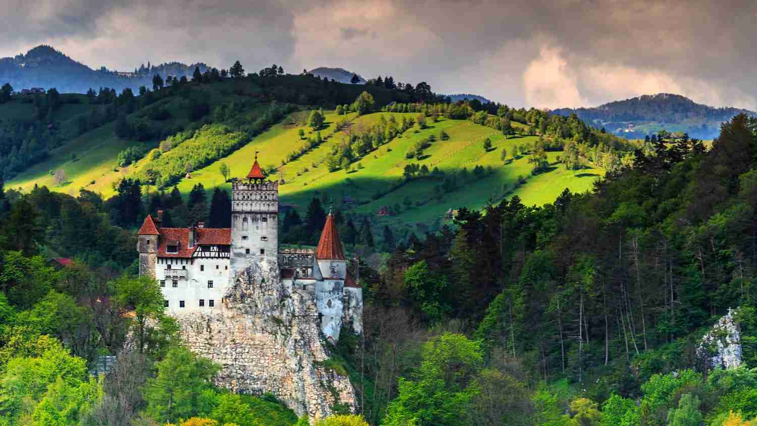 walking holidays by theme, The Four Mountains of Transylvania, walking tours in romania, Walking Holidays in Romania, romania walking holidays, romania self guided walking holidays, Transylvania walking holiday