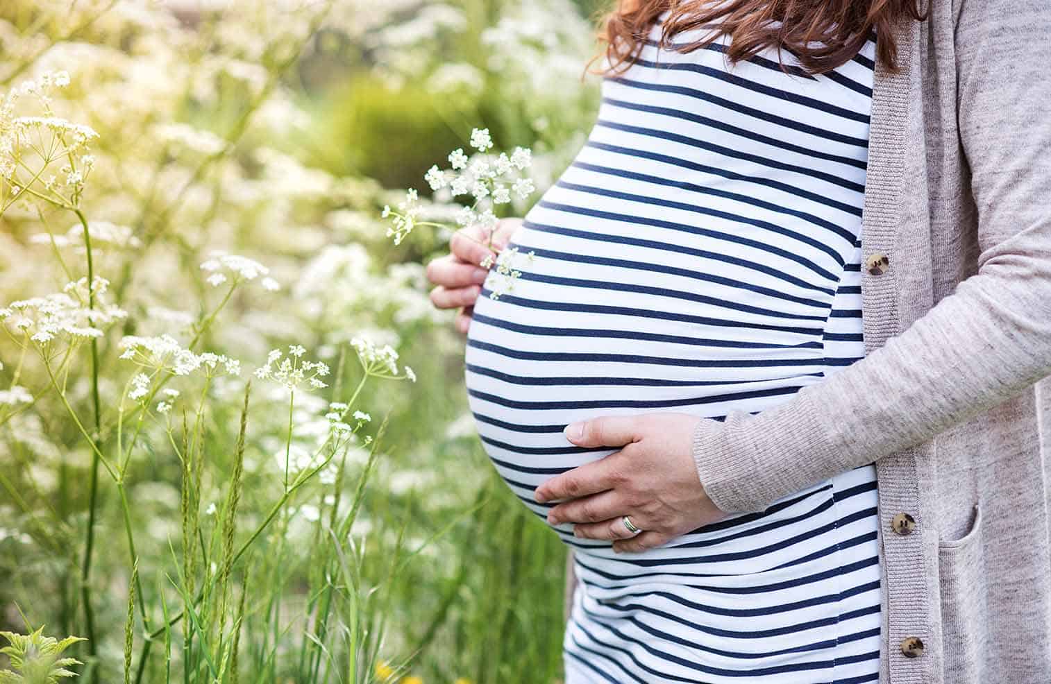 Your first pregnancy is such an amazing time. The excitement, the nervousness... the unknown. Here's what I wish I knew at the start of my first pregnancy.