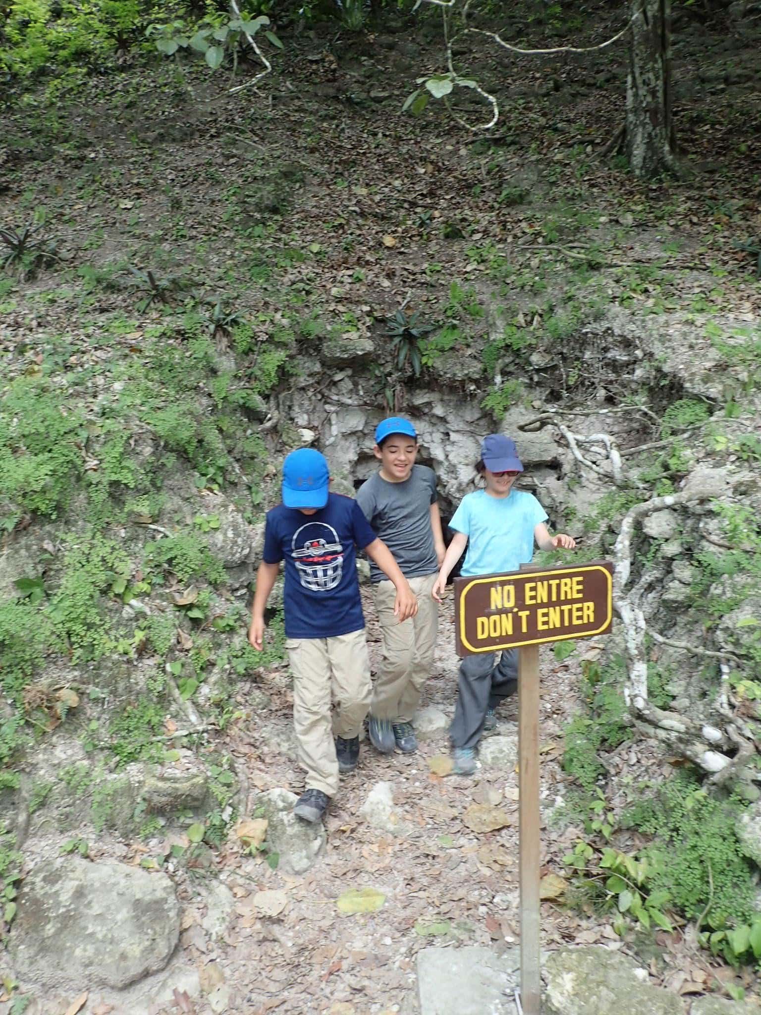 A day trip to Tikal Ruins 24