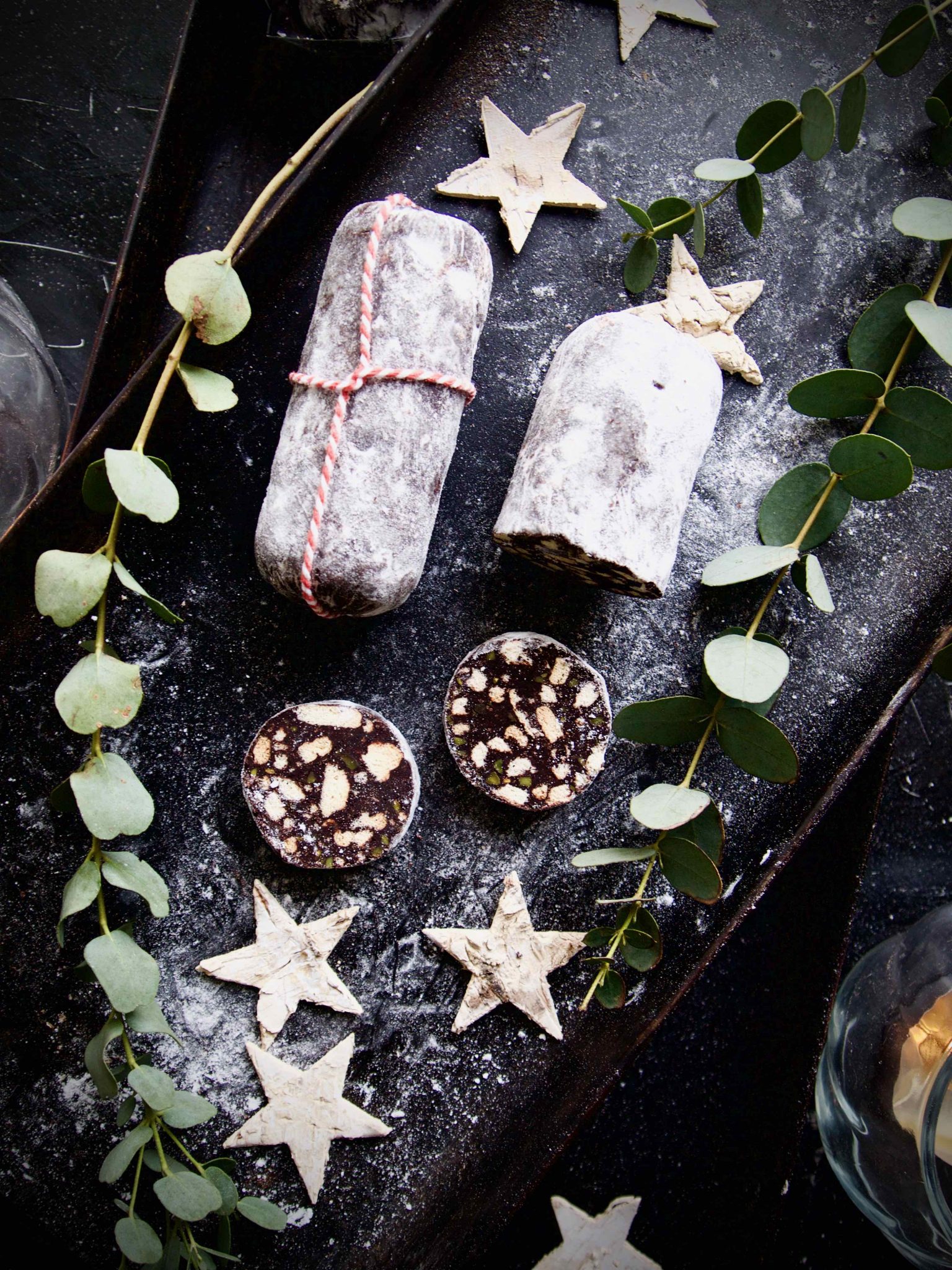 Salame de chocolate - Portugiesische Schokosalami mit Portwein und Pistazie