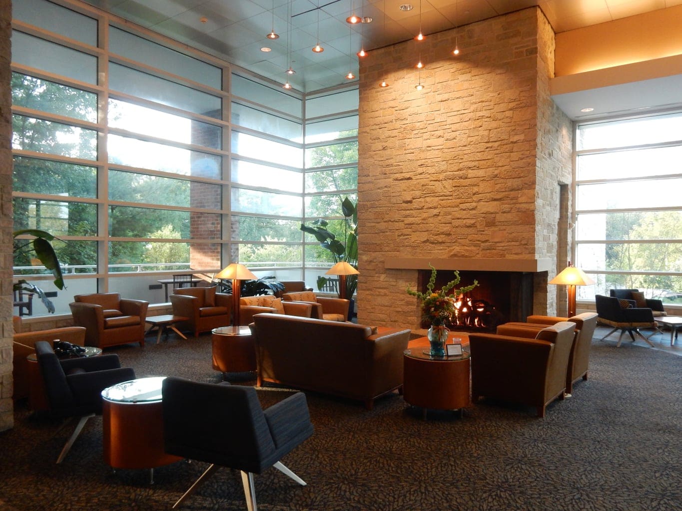 Lobby Penn Stater Hotel - State College PA