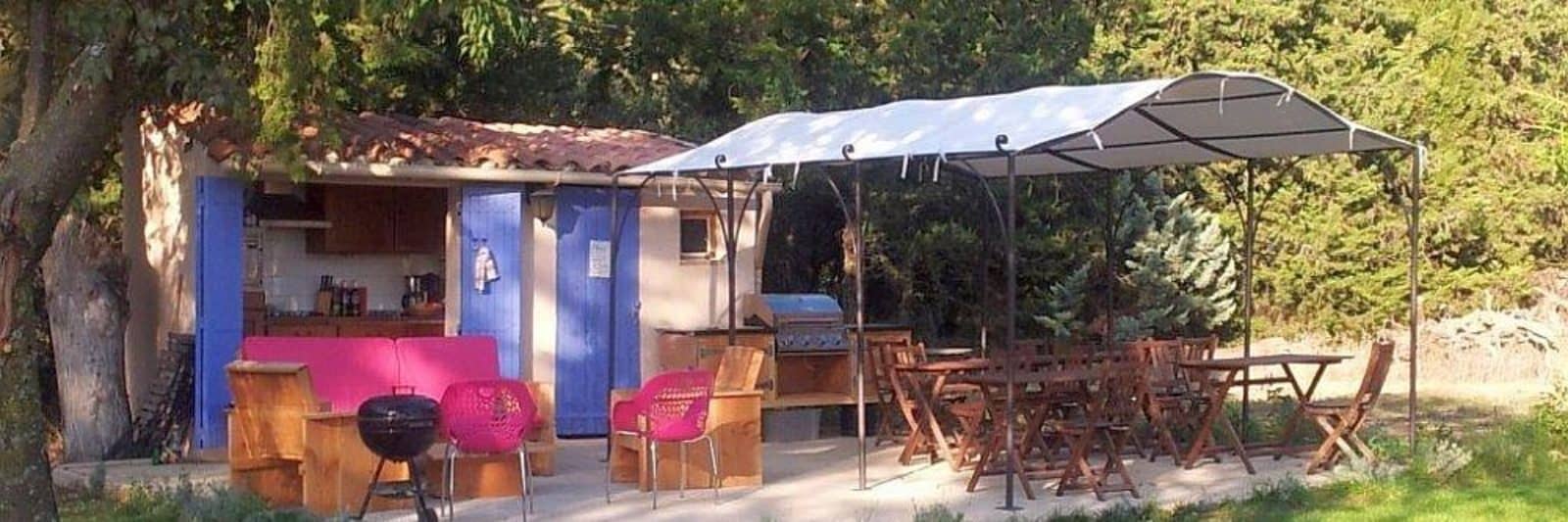 Outdoor Kitchen Mas Mazan