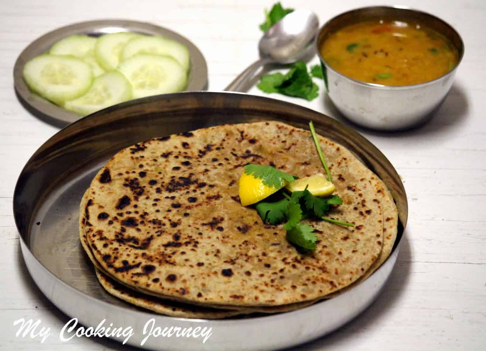 Gobhi Paratha – Cauliflower stuffed Paratha Gobhi Paratha