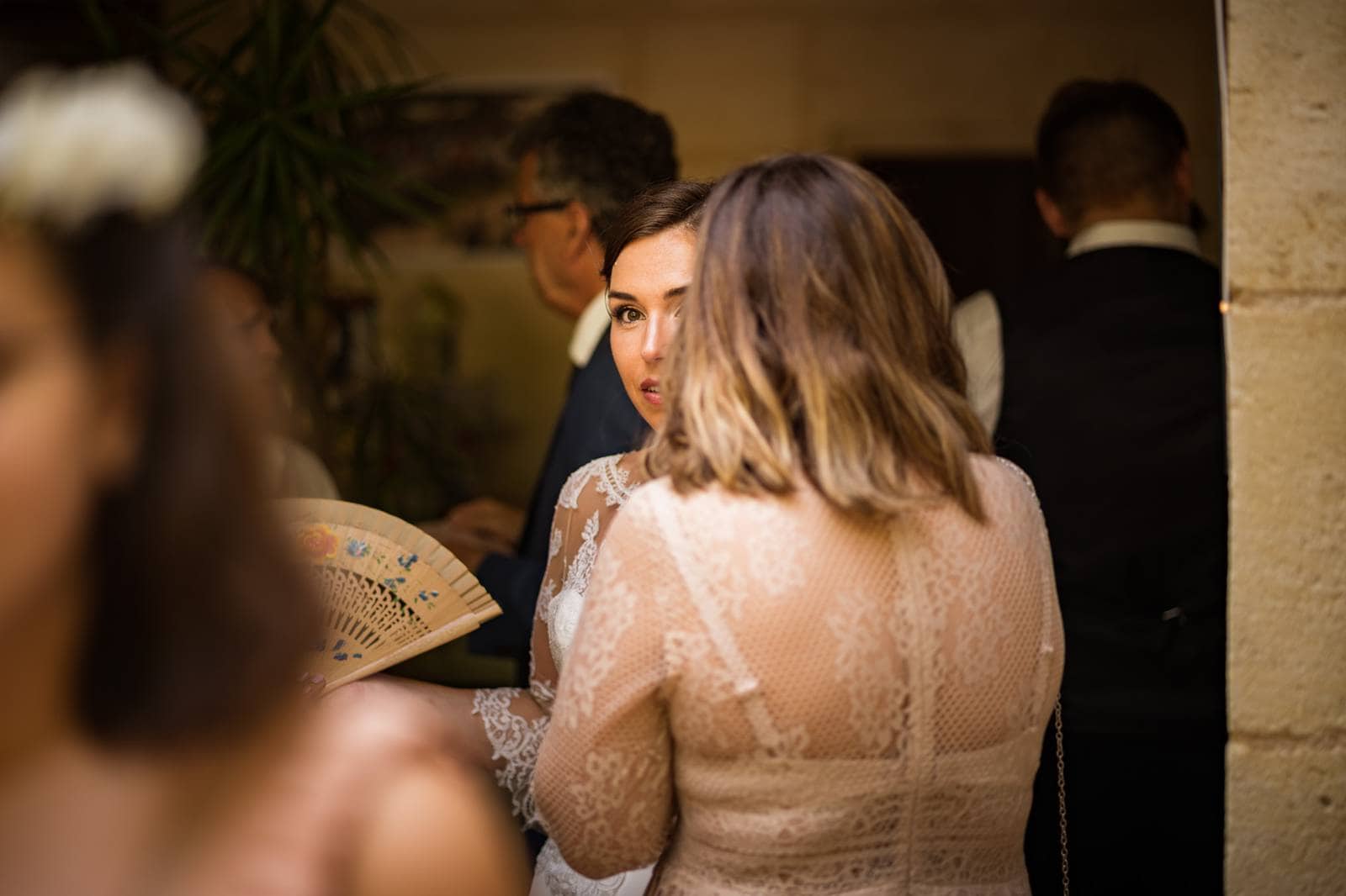 Le reportage photo du mariage civil et religieux de M+F à Salleboeuf et Château de La Loubière à Bonnetan. Alexandre Roschewitz Photographe Mariage.