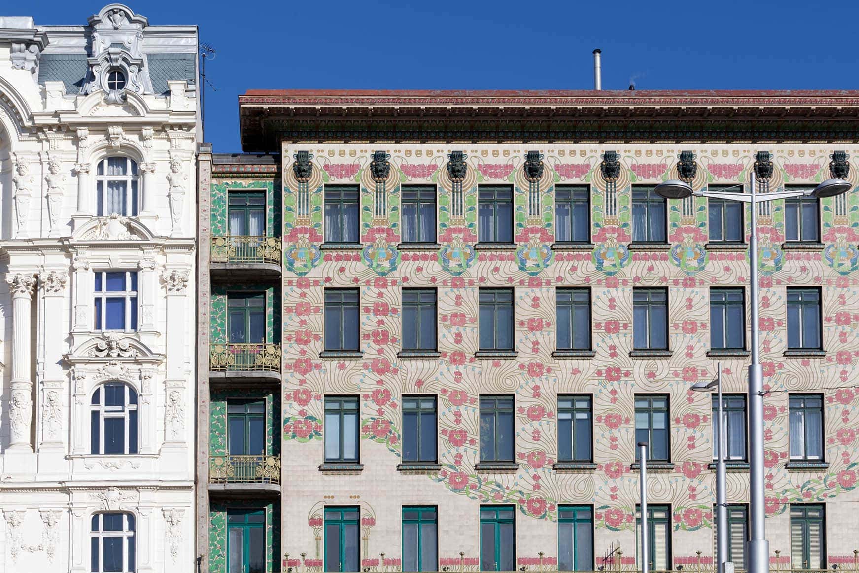 Otto Wagner Architektur, Jugendstil, Majolikahaus in der Linken Wienzeile von Wien, Schlüsseldienst Wien
