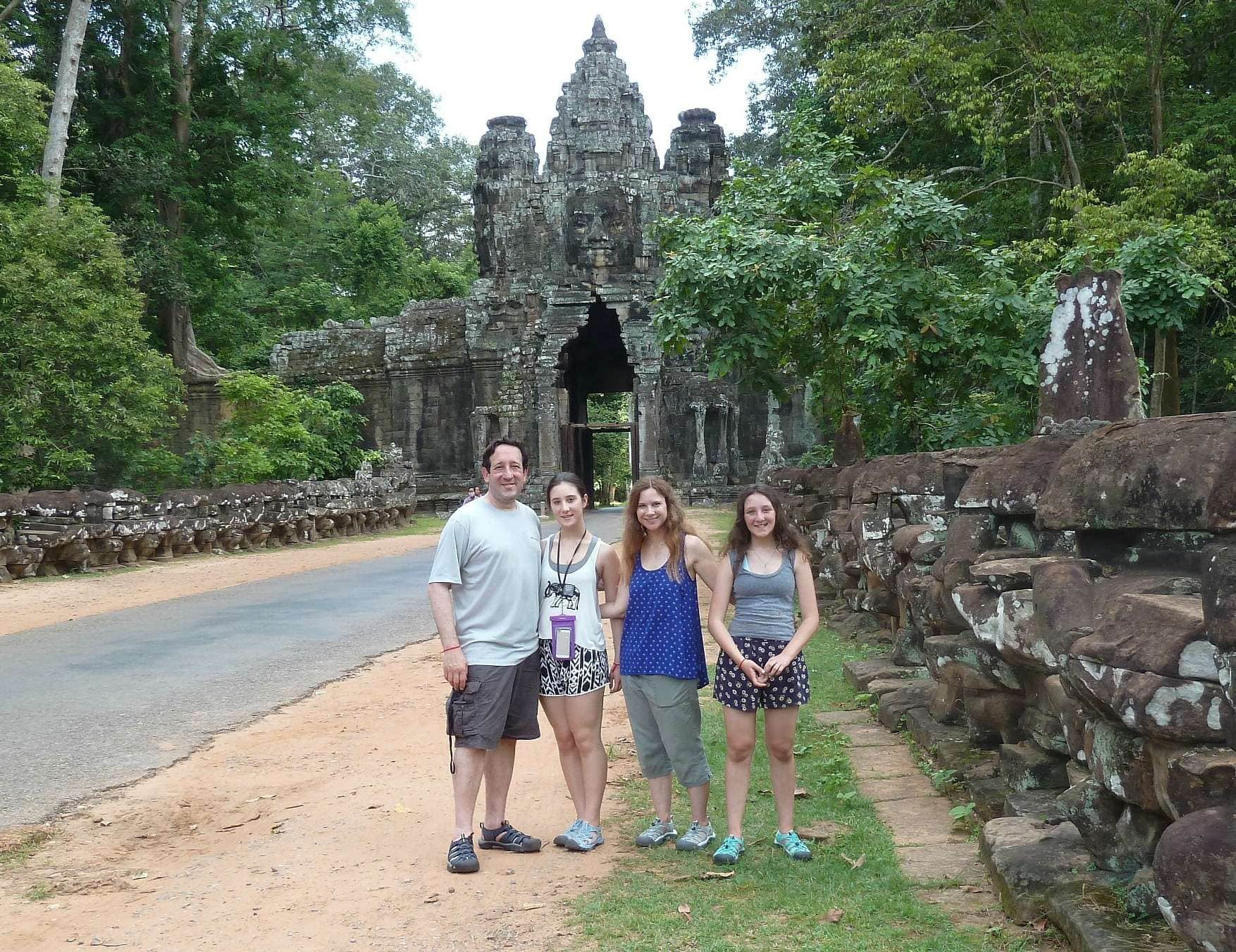 Traveling With Kids: Vacation Gals