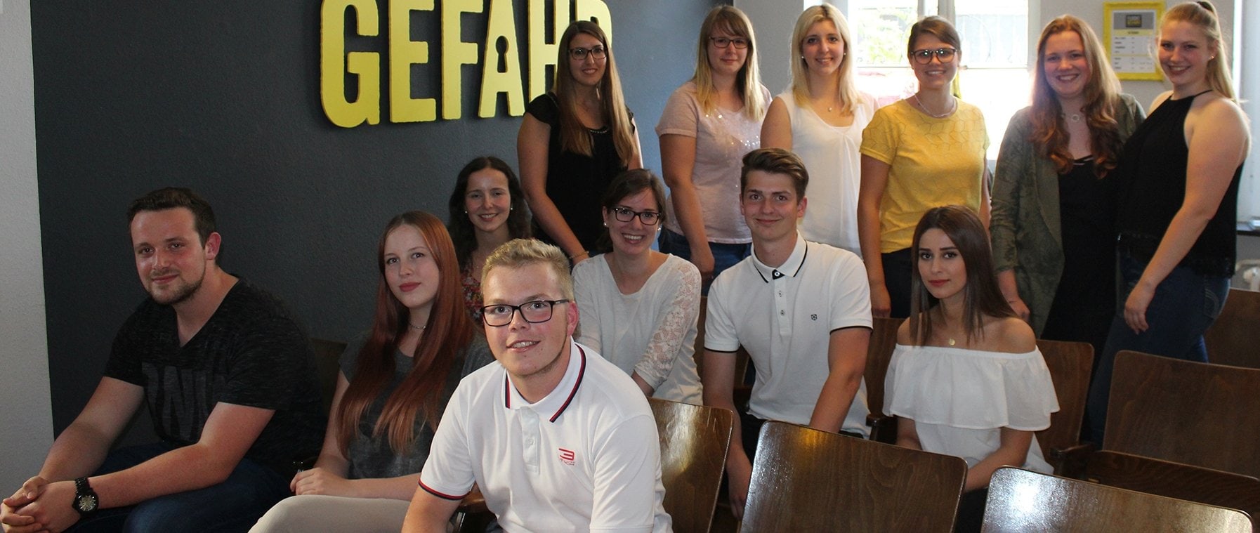 Gruppenbild_Azubis_Ausflug_Fluchtgefahr | Kreisverwaltung Ahrweiler