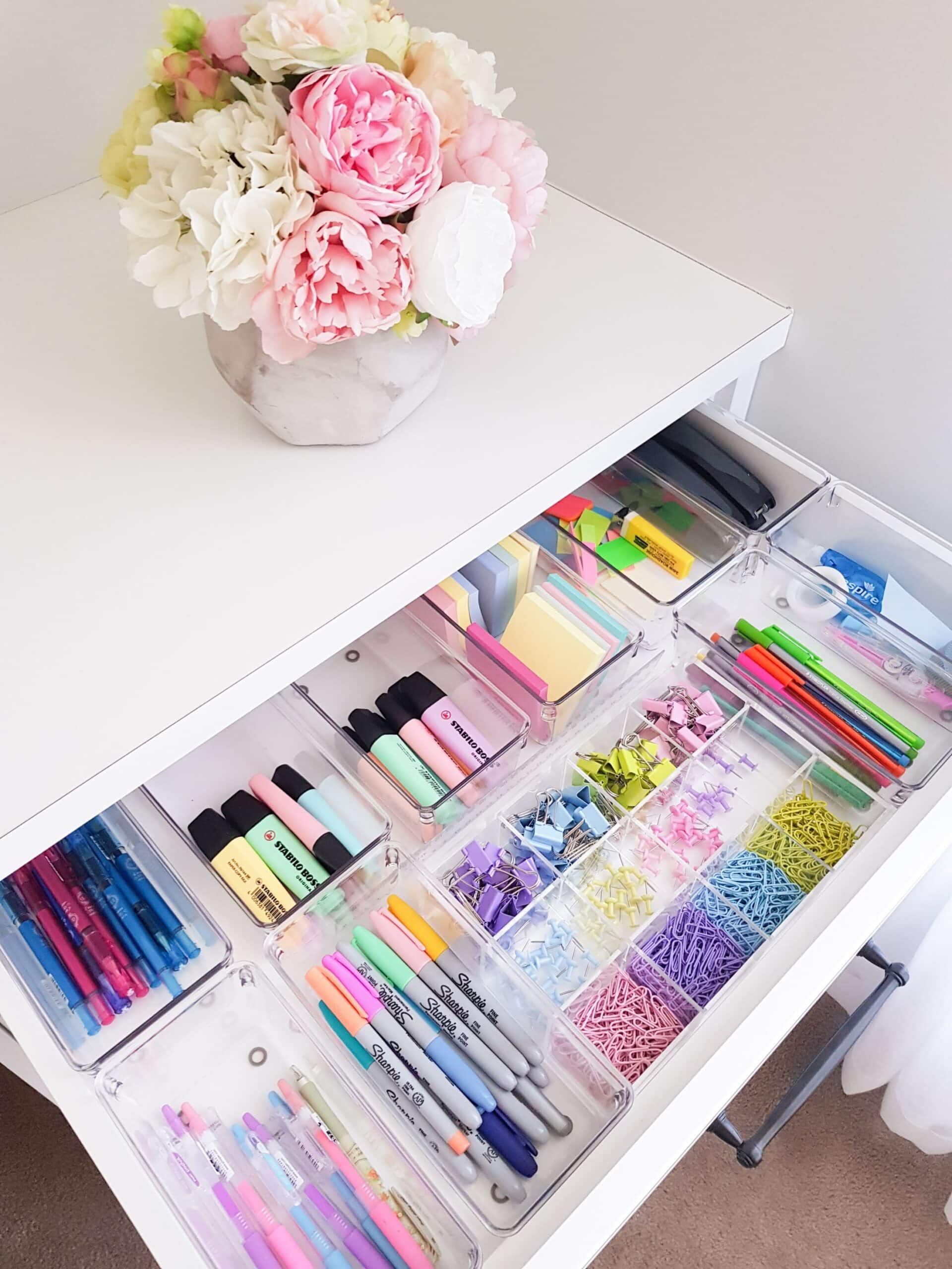 Organized stationery