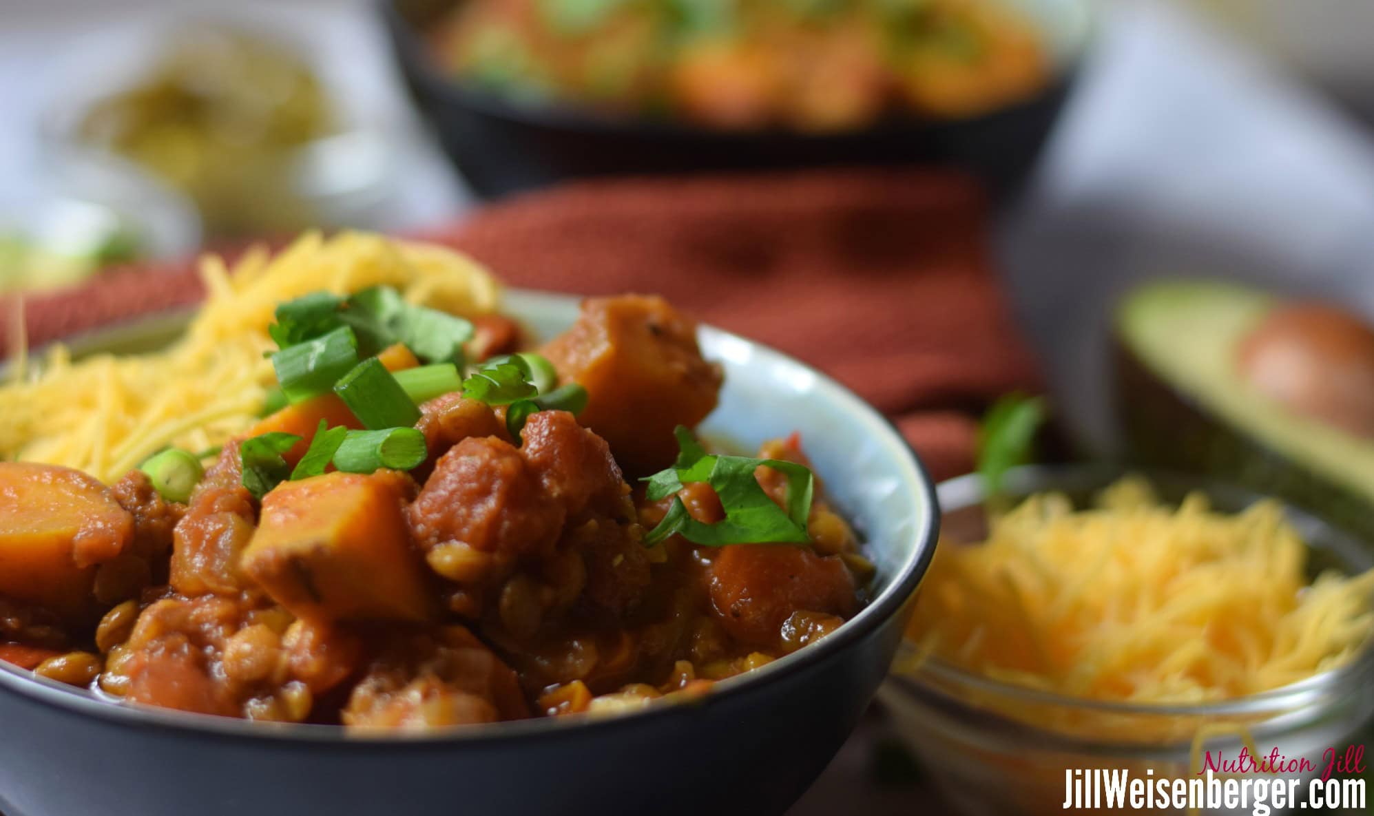sweet potato lentil chil with toppings