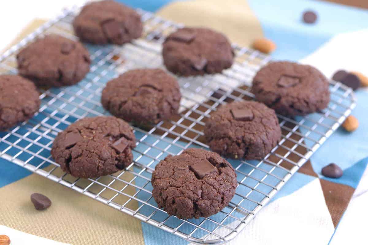Keto Double Chocolate Chip Cookies