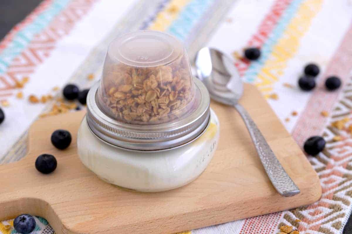 Make Ahead Yogurt Granola Parfait