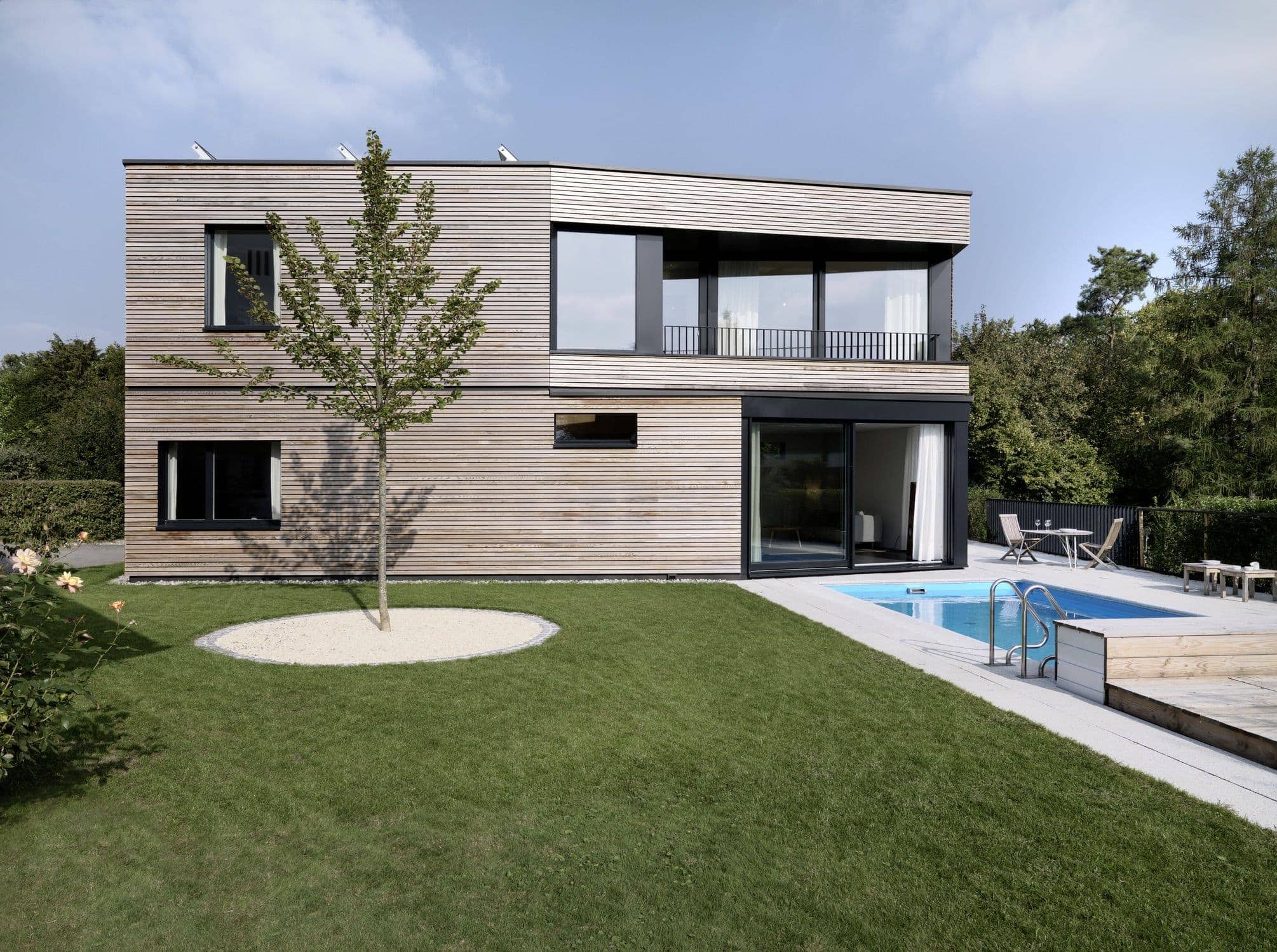 Außenansicht Garten Haus S Dietilkon - Foto von Bruno Helbling, Zürich
