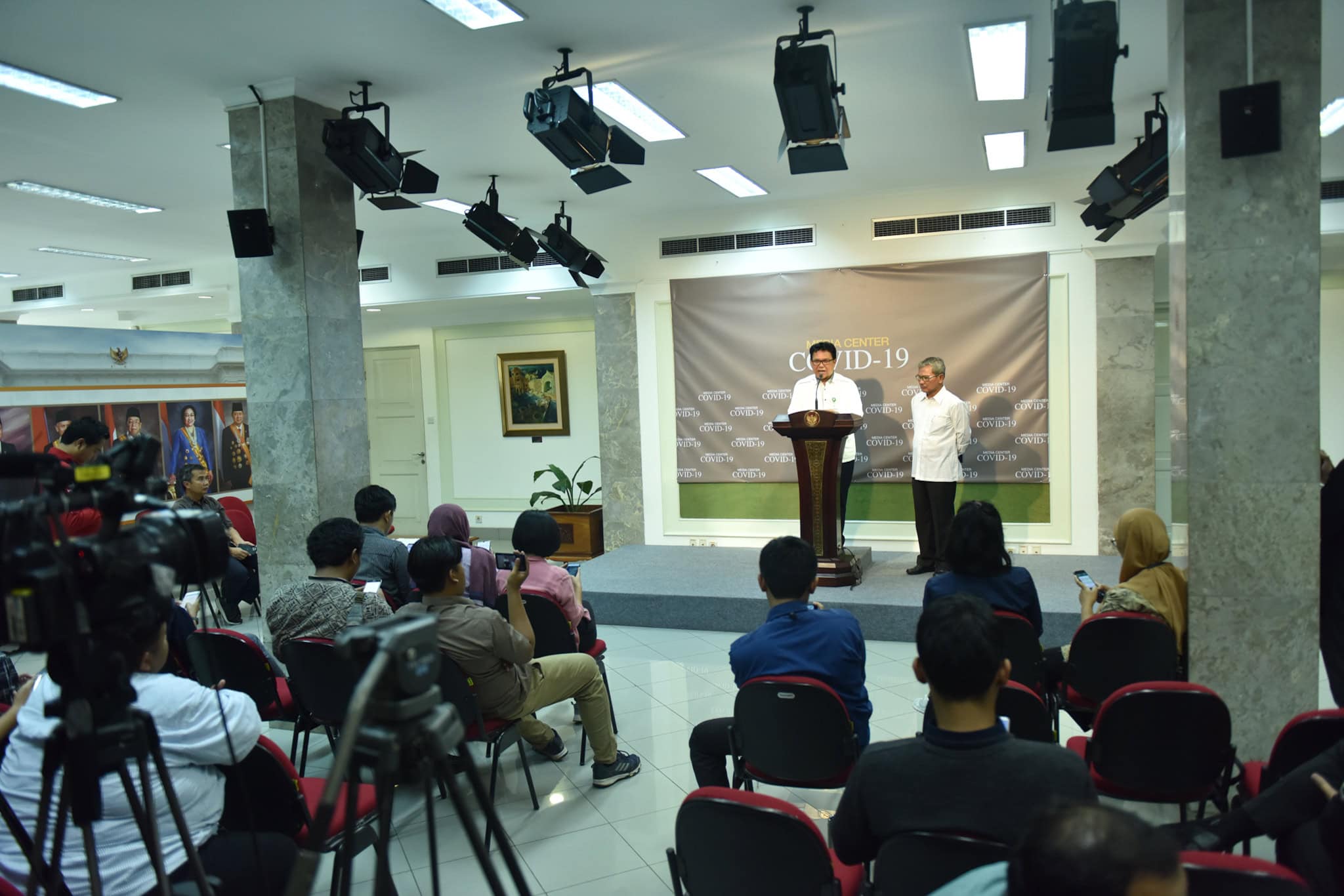 Sekretariat Kabinet Republik Indonesia Two Patients Tested Positive For Covid 19 Show Signs Of Recovery Hospital Says Sekretariat Kabinet Republik Indonesia