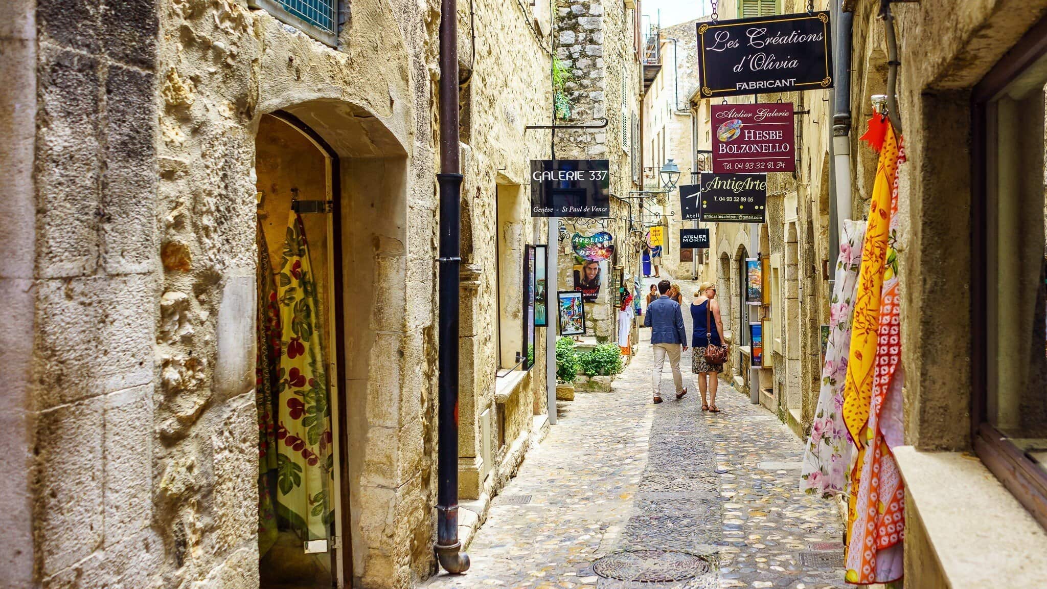 Galerie D Art Saint Paul De Vence Visiter Les Boutiques Et Galeries D Art A Saint Paul De Vence Alloweekend Com