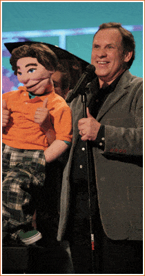 Are there any funny ventriloquist that use clean comedy?