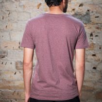 ÄSTETIKA T-Shirt - THE DEER cranberry/black back