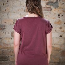 ÄSTHETIKA T-Shirt Roll Up - LA FORCE FÉMININE burgundy/black back