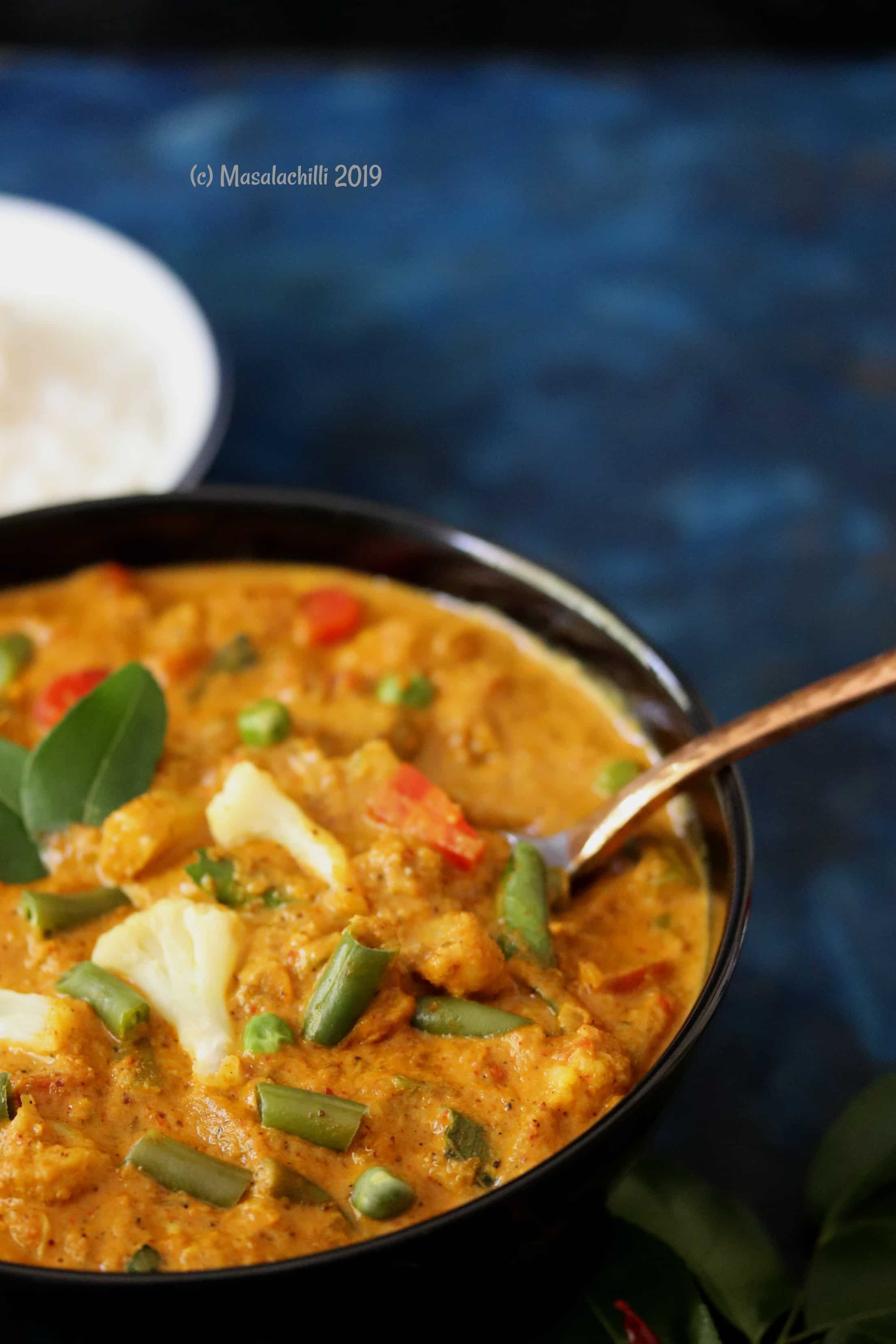 Mixed veg curry for roti, easy side dish recipe for chapati, vegan mixed veg curry, south indian curry recipe