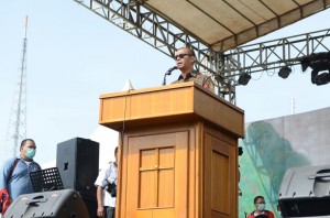 Seskab Andi Widjajanto memberikan sambutan pada Kebaktian Retreat di Taman Jubileum GBKP Sukamakmur, Deli Serdang, Sumut, Senin (29/6)