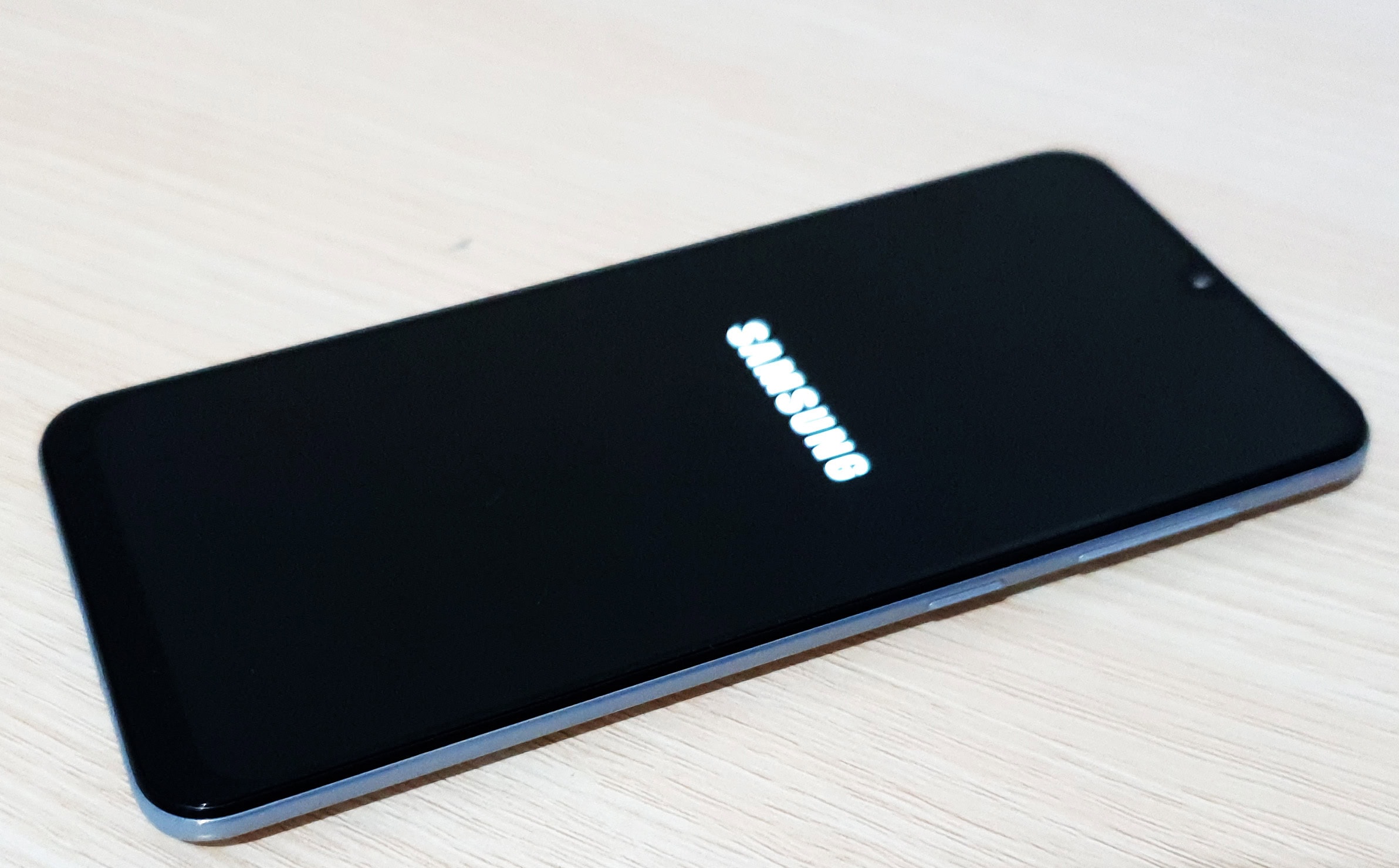 my samsung galaxy tablet keeps rebooting