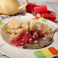 Gluten Free Rhubarb Crumble Recipe