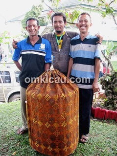Kru Yadi Suzuki