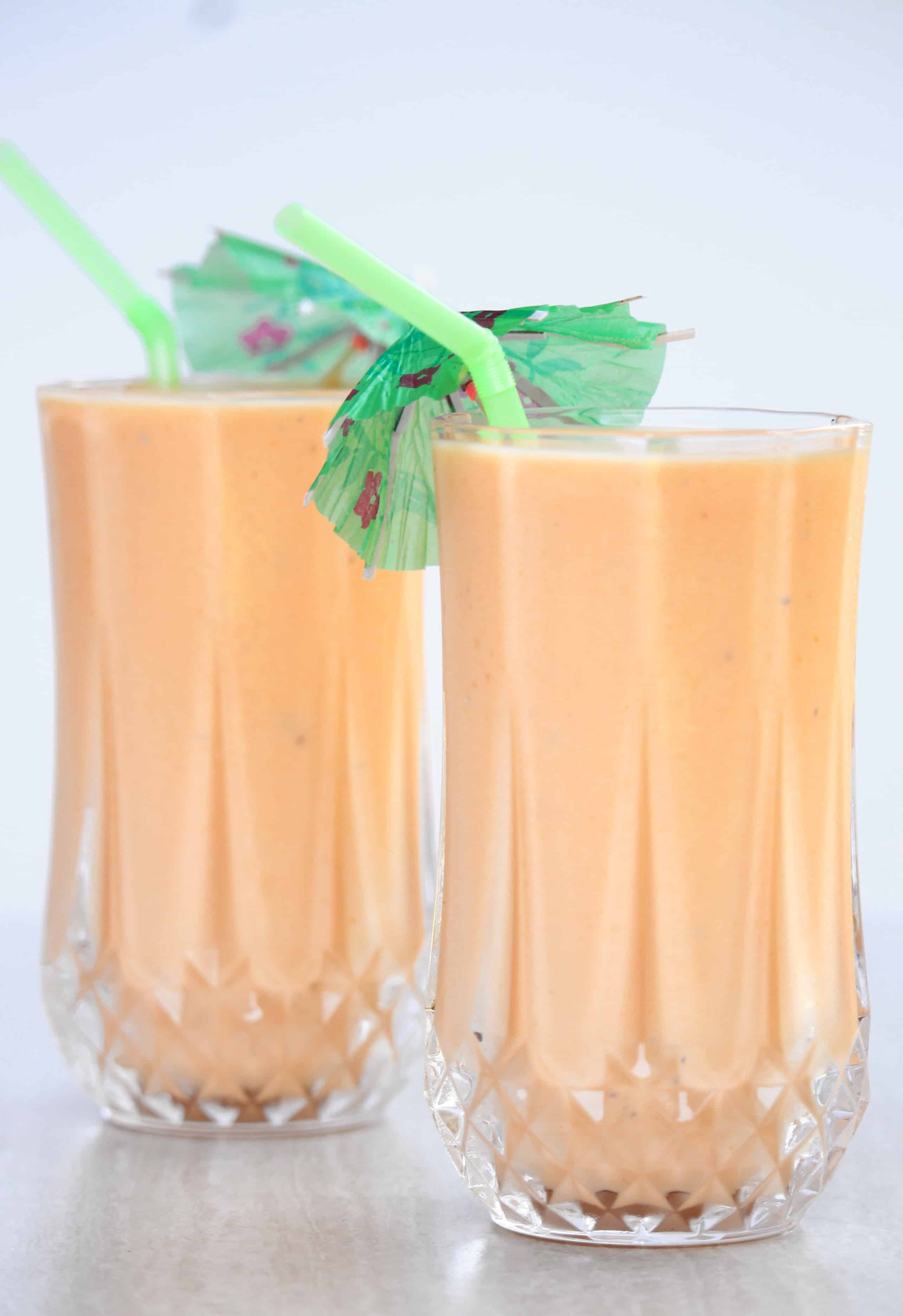 Papaya Lassi | Papaya and Yogurt Smoothie Papaya Lassi | Papaya and Yogurt Smoothie