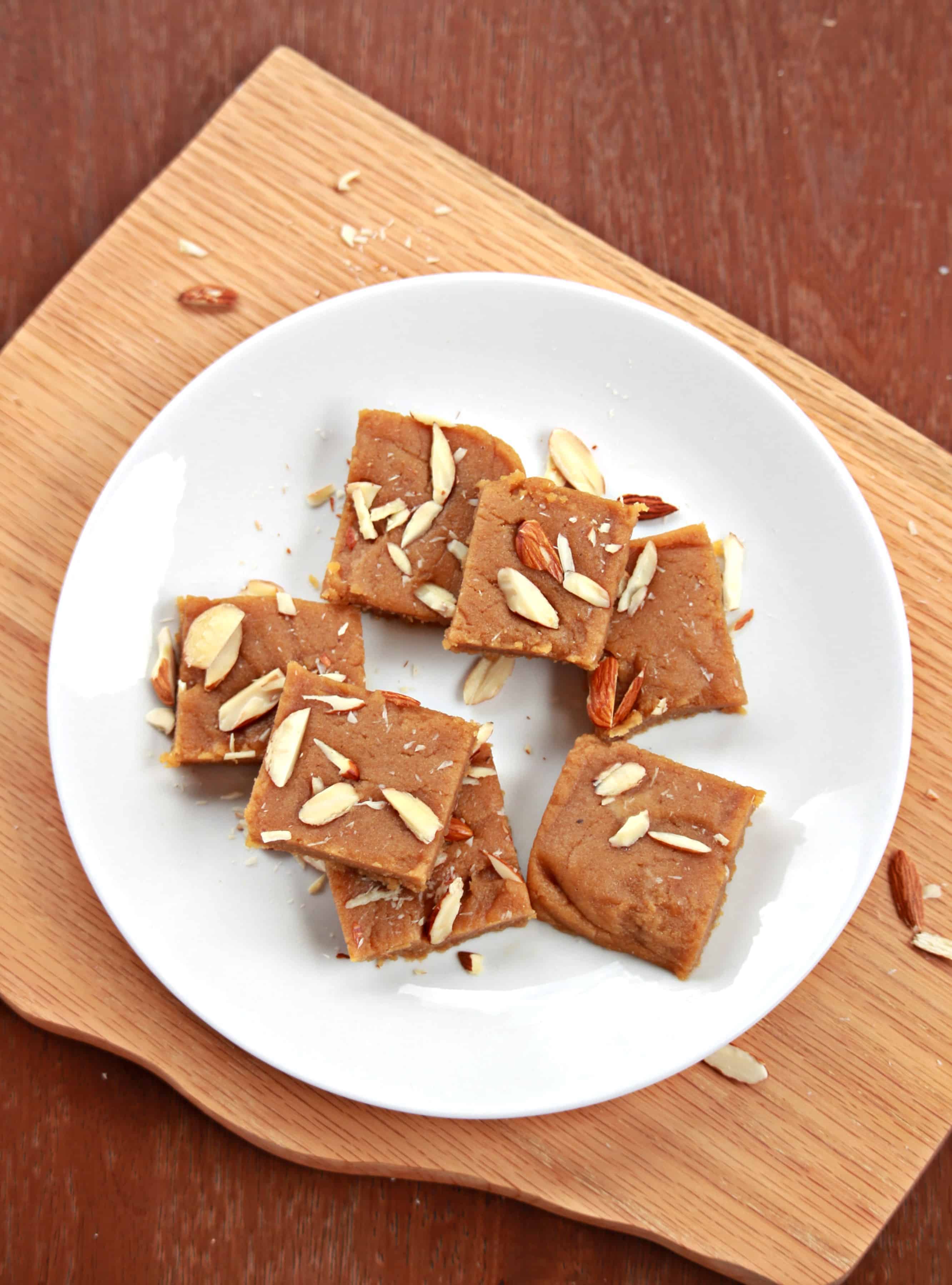 Gur Papdi | Gol Papdi | Sukhdi Gur Papdi | Gol Papdi | Sukhdi
