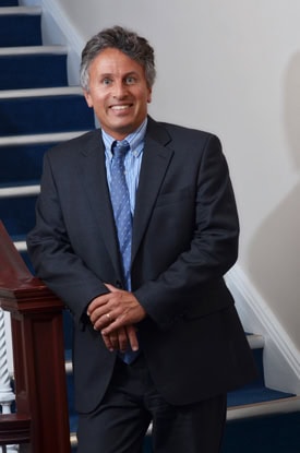 Profile Picture of Dr. Usamah Jannoun, Spine Specialist and Orthopedic Doctor, at his Harley Street Practice.