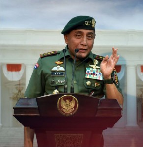 Ketua Umum PSSI Edy Rahmayadi memberikan keterangan pers di Kantor Presiden, Jakarta, Selasa (24/1) sore. (Foto: Humas/Jay)