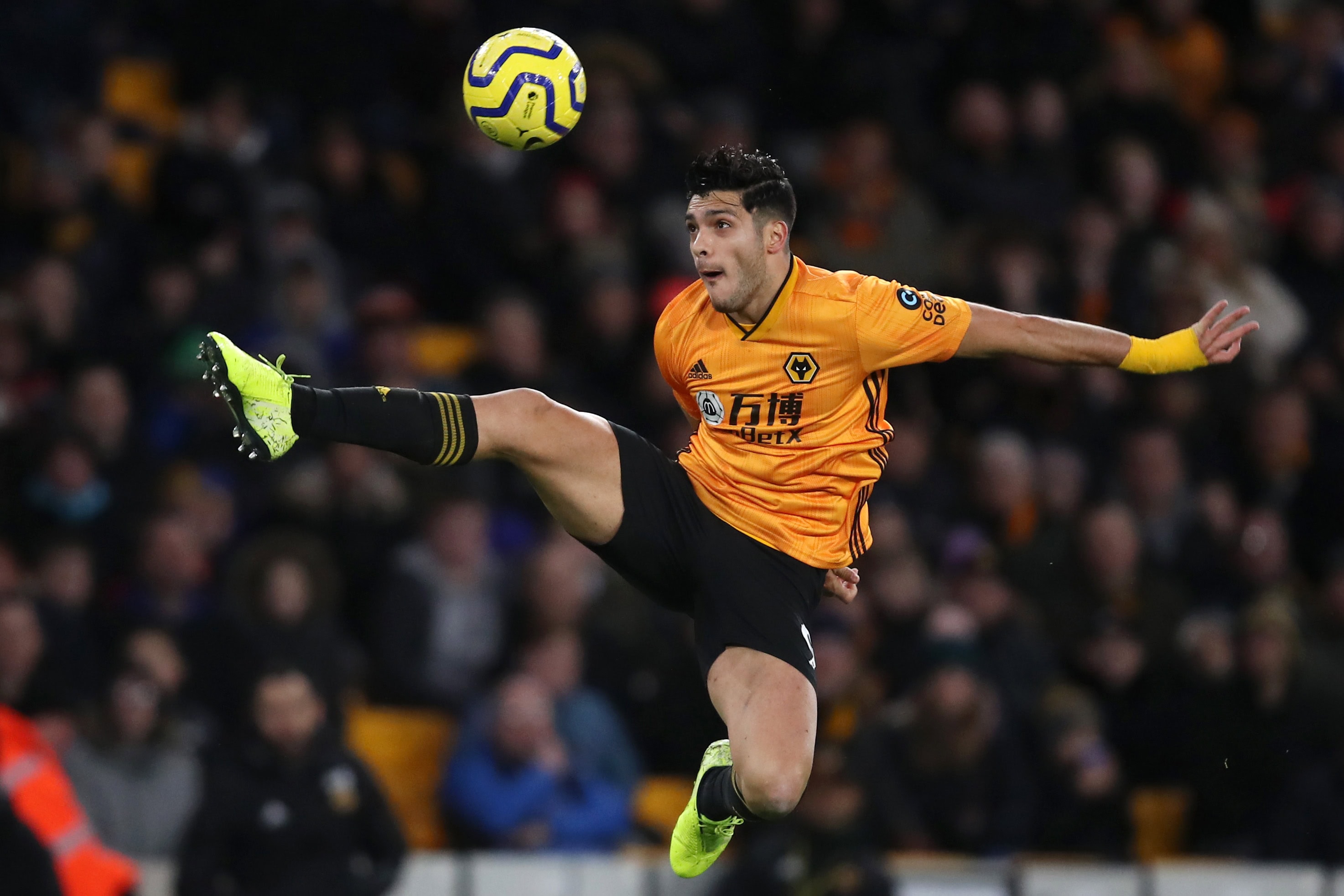 Transfer News Manchester United Keen On Signing Wolves Star Raul