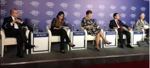 Minister of Finance Sri Mulyani, along with cabinet ministers from others countries, holds a press conferences in World Economic Forum on ASEAN in Hanoi, Vietnam, Wednesday (12/9). (Photo: Facebook of Sri Mulyani)