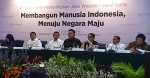 Minister of Home Affairs Tjahjo Kumolo at a press conference on 4-Year Report of President Joko Widodo-Jusuf Kalla Administration, in Jakarta, Thursday (25/10). (Photo: Deny S/PR)