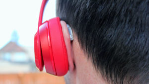 bone conduction headphones with hearing aids