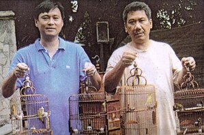 Agus Budiman - kiri - dan pleci