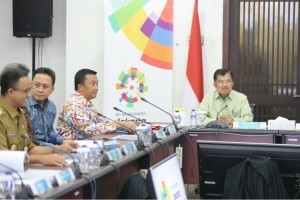 Vice President Jusuf Kalla leads a Coordinating Meeting on the Preparation for the 2018 Asian Games Organization, at multipurpose building, Senayan, Jakarta, on Monday (19/2)