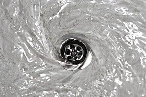 trinkwasserhygiene-reinigung-tipp-zum-bau Bei Tipp zum Bau erfahren Sie wie das Trinkwasser sauber gehalten wird.