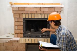 Kamin-Wartung-Reinigung-Tipp-zum-Bau Tipp zum Bau informiert Sie, wie Sie Ihren Kamin reinigen und warten lassen.