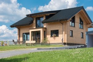 foerderung-energieeffizienz-tipp-zum-bau Tipp zum Bau zeigt Ihnen, was es bei einer Förderung eines klimafreundlichen Fertighauses zu beachten gibt.