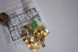 finanzierung-tipp-zum-bau Über die Kosten für Ihren Edelstahlschornstein berät Sie Tipp-zum-Bau.