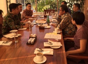 Minister Rudiantara meets with Representatives of Facebook Asia Pacific at the Grand Hyatt Hotel, Jakarta, Wednesday (2/8).