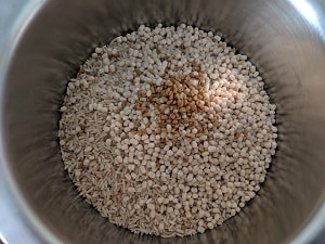 Brown Rice, Urad Dal and Methi Seeds