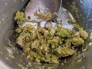 Minced garlic ginger and green chillies
