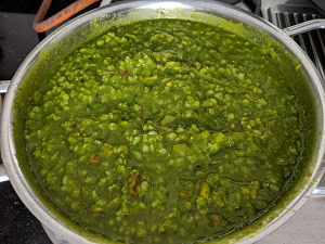 Palak khichdi is ready to serve