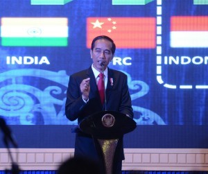 President Jokowi delivers his remarks at Tax Amnesty Dissemination Period II, at Platinum Hotel, Balikpapan, on Monday (5/12) afternoon (Picture: Deny S./Public Relations Office)