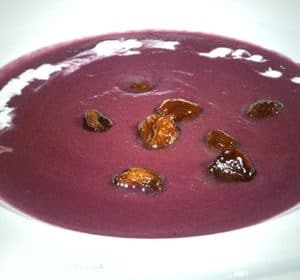 Rotkohlcremesuppe